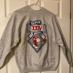 Vintage 1990 Snoopy Super Bowl sweatshirt. Unisex size Large